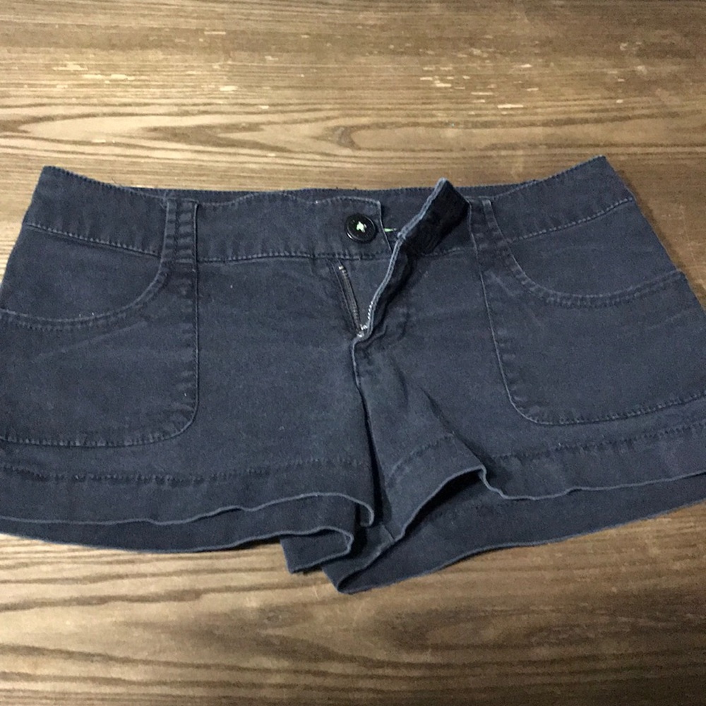 Shorts black